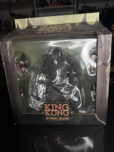 KING KONG OF SKULL ISLAND (18CM) FIGURA MEZCO TOYZ - GIRUTOYS
