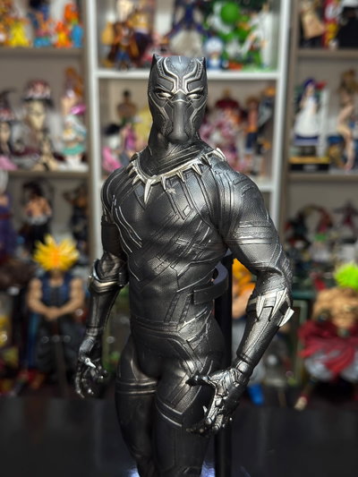 PANTERA NEGRA ESTATICO (30CM) FIGURA MARVEL - GIRUTOYS