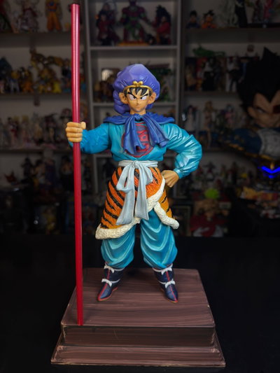 GOKU CON PIEL DE TIGRE STUDIO JJ (33CM .) FIGURA DRAGON BALL - GIRUTOYS