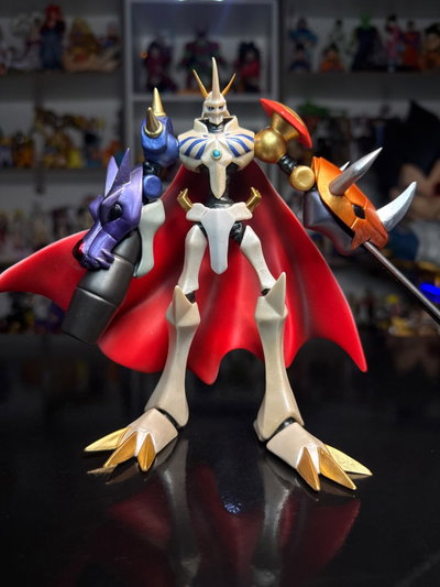 OMEGAMON (17CM) FIGURA DIGIMON - GIRUTOYS