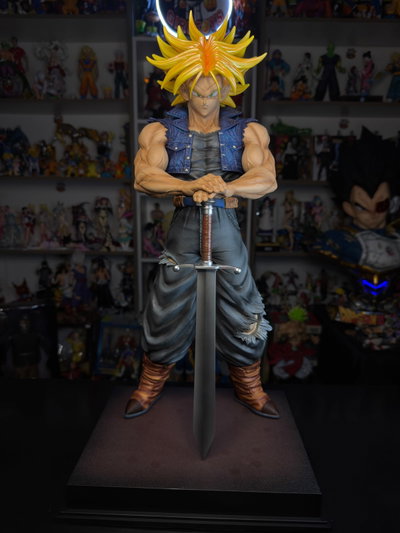 TRUNKS SSJ JT STUDIO ENORME (56CM) FIGURA DRAGON BALL - GIRUTOYS