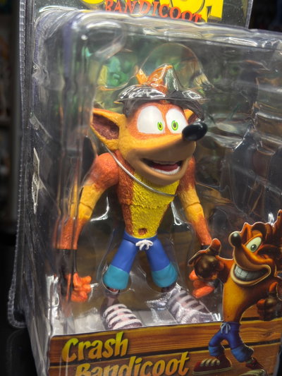 CRASH TOTALMENTE ARTICULADO NECA (15CM) FIGURA CRASH - GIRUTOYS