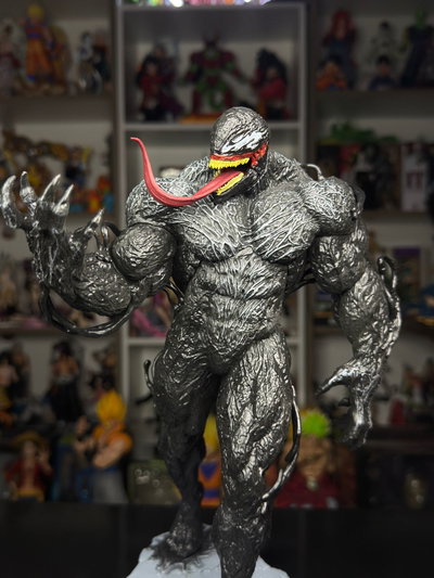 ESTATUA DE VENOM ENORME SIMBIONTE (30CM) FIGURA MARVEL - GIRUTOYS