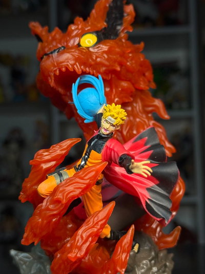 DIORAMA DE NARUTO CON RASENGAN JUNTO A KURAMA (23CM) FIGURA NARUTO - GIRUTOYS