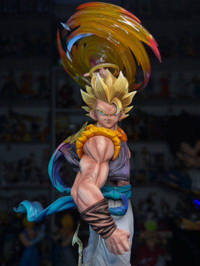 DIORAMA GOGETA JT STUDIO (47CM) FIGURA DRAGON BALL - GIRUTOYS