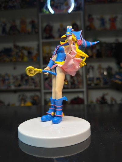 MINI MAGA OSCURA (16CM) FIGURA YU-GI-OH - GIRUTOYS