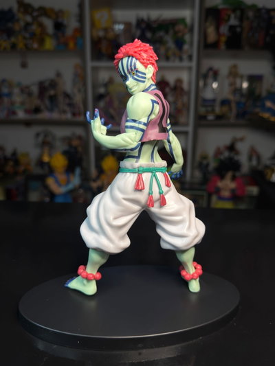 AKAZA EN BOLSA (18CM) FIGURA DEMON SLAYER - GIRUTOYS