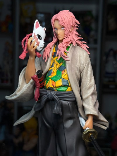 SABITO GENERICO (30CM) FIGURA DEMON SLAYER - GIRUTOYS