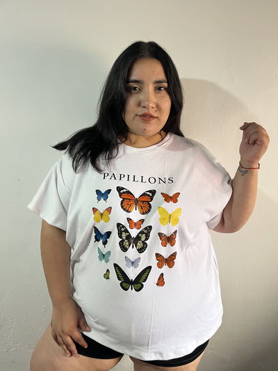 Remera oversize Butterfly en STOCK