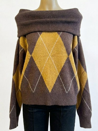 Off-shoulder Diamond 