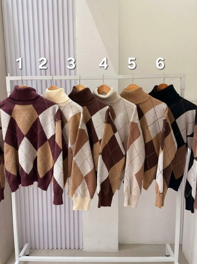 Set Academy = Sweater academy + Mini sastrera Adri