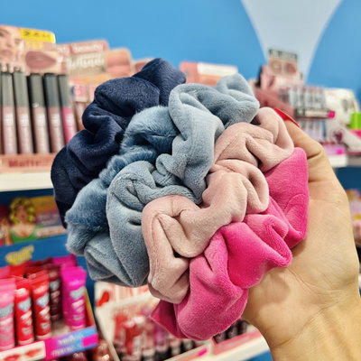 SCRUNCHIES 