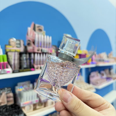 PERFUME MERYAM 30ML 02
