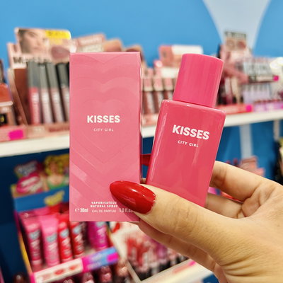 PERFUME KISSES | CITY GIRL
