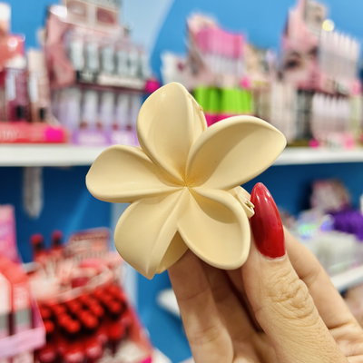 BROCHE FLOR MEDIANO BASICO