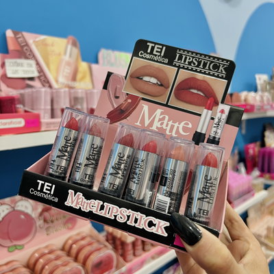 LABIAL EN BARRA MATTE LIPSTICK | TEI