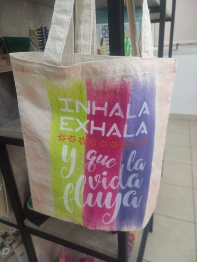 Tote bag pintada a mano