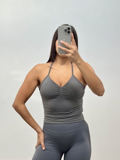 TOP ÁMBAR GRIS OSCURO