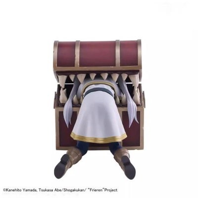 Figura SOUSOU NO FRIEREN Frieren con Cofre 10cm