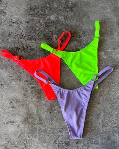 Less x3 V regulables