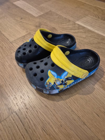 Crocs Bumblebee