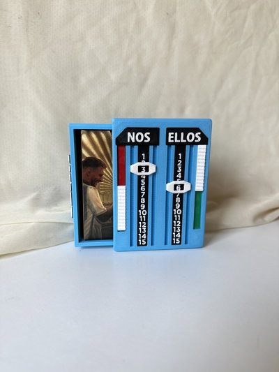 Trucometro pro Racing + cartas doradas de Messi y Maradona 