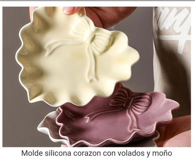 bandeja corazon con moño