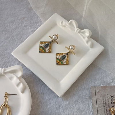 plato chico con moño