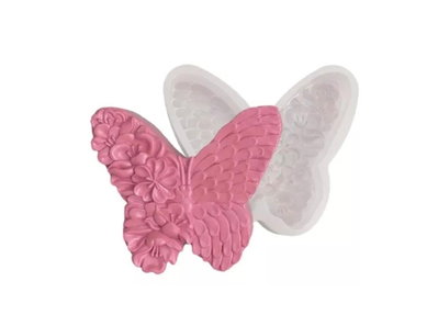 mariposa con flores 