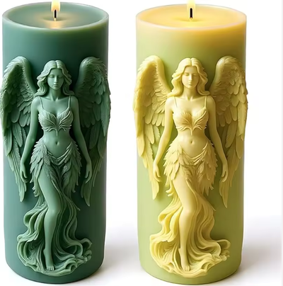 Vela con ángel labrado