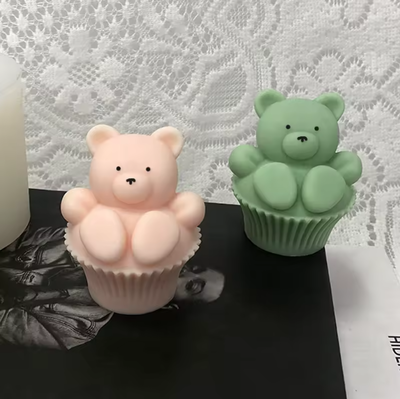 Oso Cupcake sentado