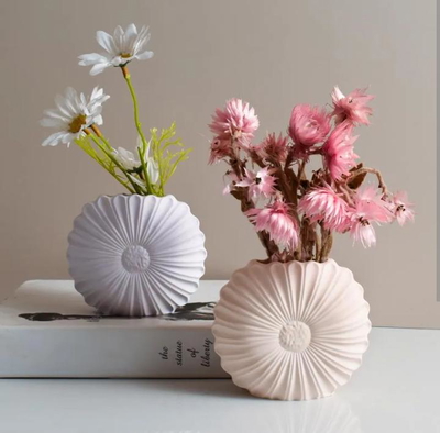 Florero con forma de flor