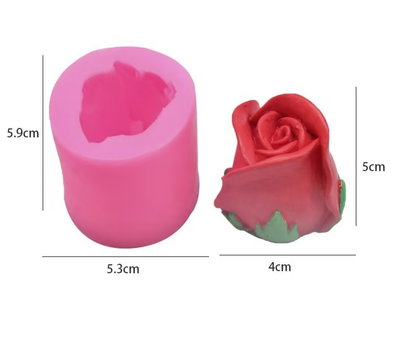 Rosa con hojas 