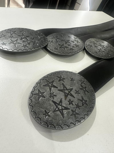LÍNEA CURVY Cinto Stars (peltre)