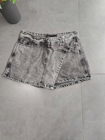 Short pollera 