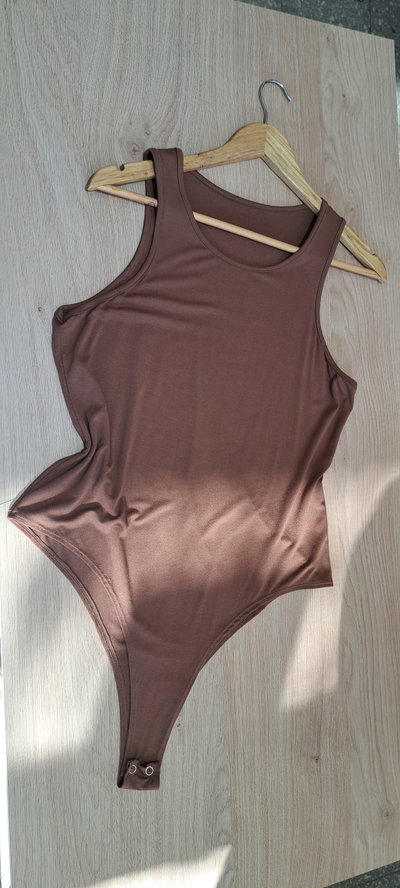Body corte americano talle curvy