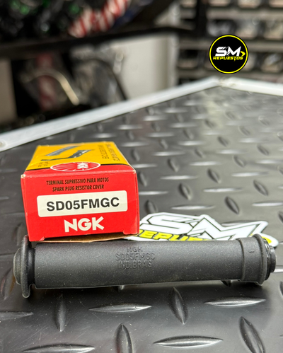 Capuchon de Bujia NGK Honda Tornado/Twister