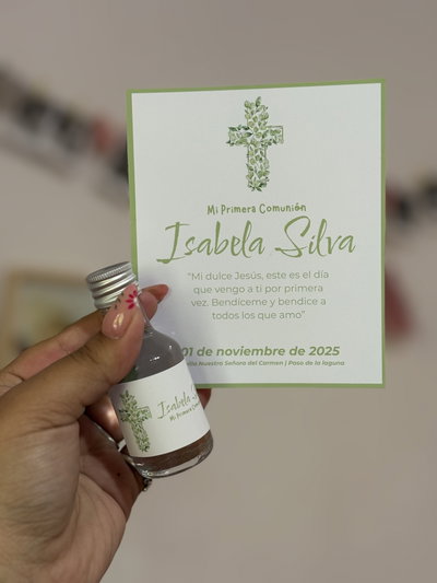 Tarjeta con agua bendita 