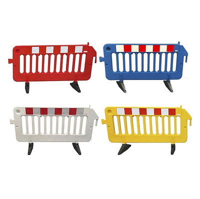 Valla delimitadora encastrable plástica 2 m con patas