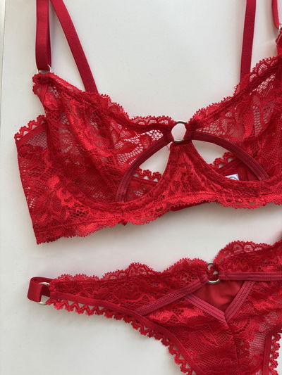 SET FREYA ROJO -8 talles-