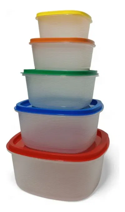 5 Tupper hermeticos apilables