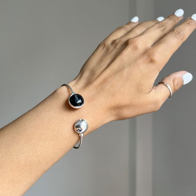 Esclava ágata negra simple plateada