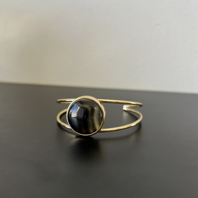 Esclava ágata negra dorada
