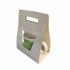 Triángulo Taza de Cartón