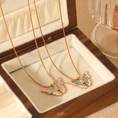 Collar Alina