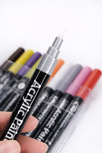 Lápiz acrílico blanco de City Girl