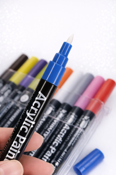 Lápiz acrílico azul de City Girl