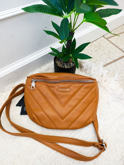 Riñonera Love Trendy