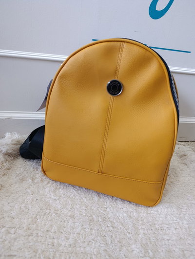 Mochila Cali en Pu Mostaza 