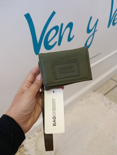 Billetera Cherry Urban